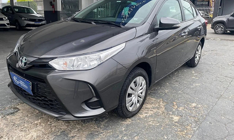 Toyota Yaris Xl Seda...