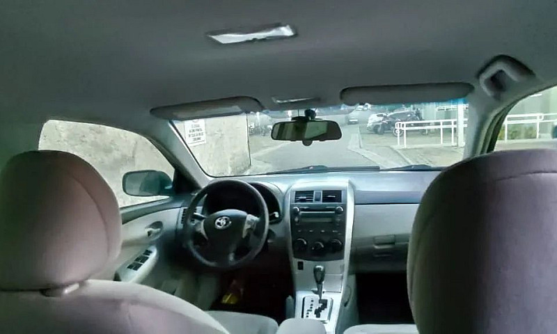 Toyota Corolla Gli 1...