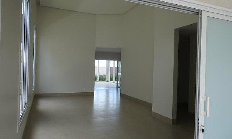Casa 3 Suites - Jard...