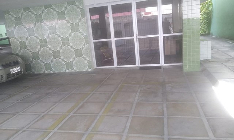 Alugo Ótimo Apto 3 Q...