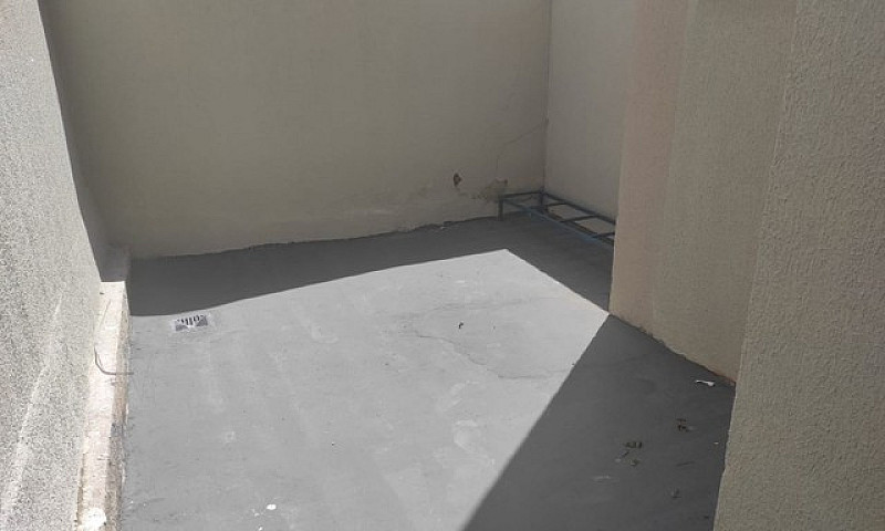 Aluga-Se Apartamento...
