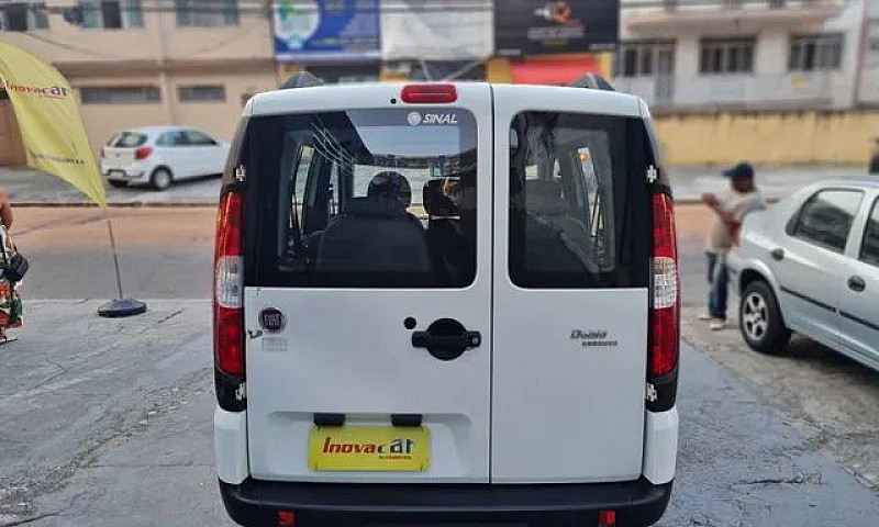 Fiat Doblò Essence 1...