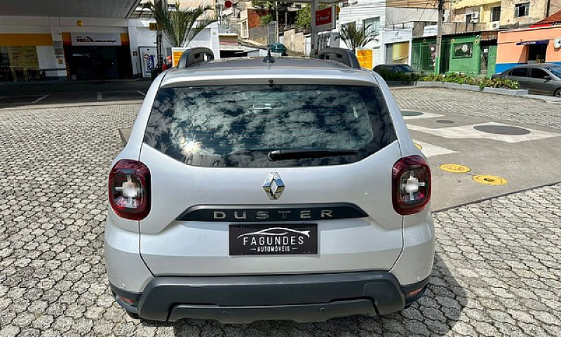 Renault Duster Zen 1...