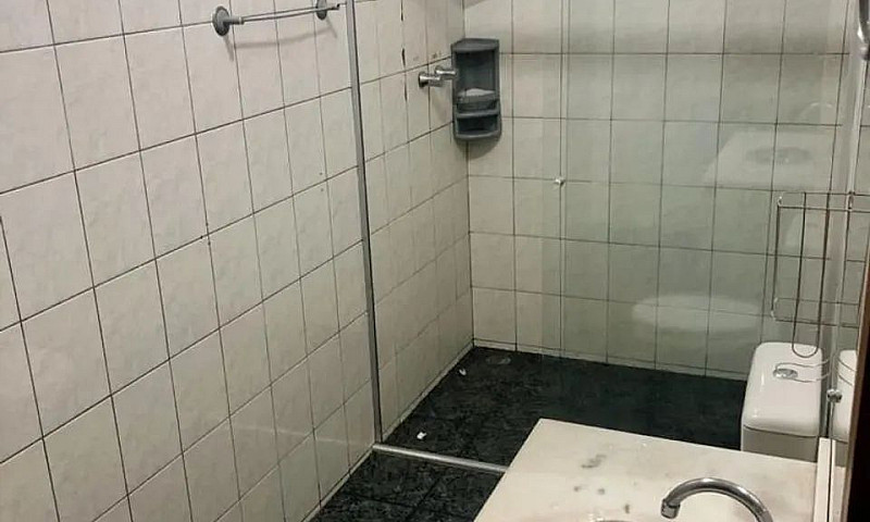 Alugo Quartos Sem Bu...
