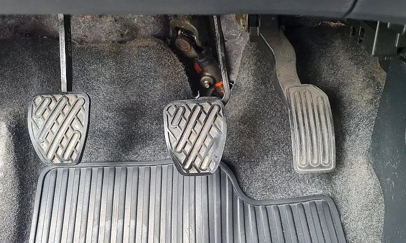 Nissan March Sv 1.6 ...