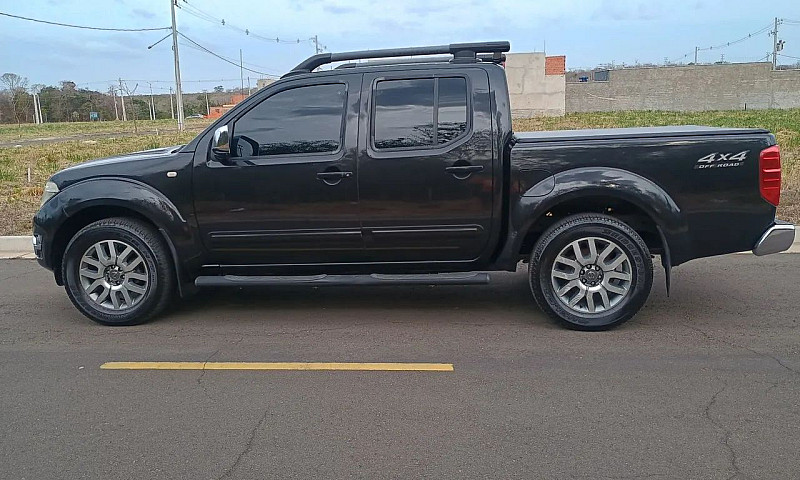 Nissan Frontier Sl C...