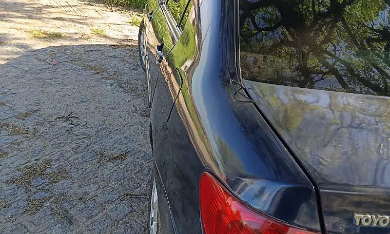 Toyota Corolla Xei 1...