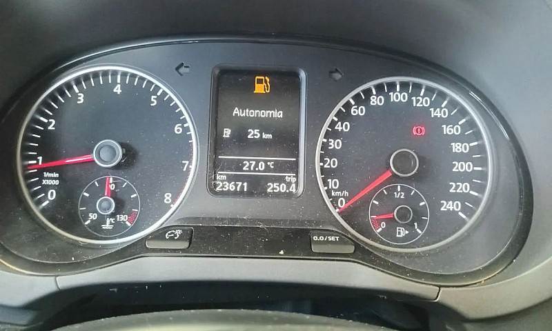 Volkswagen Crossfox ...