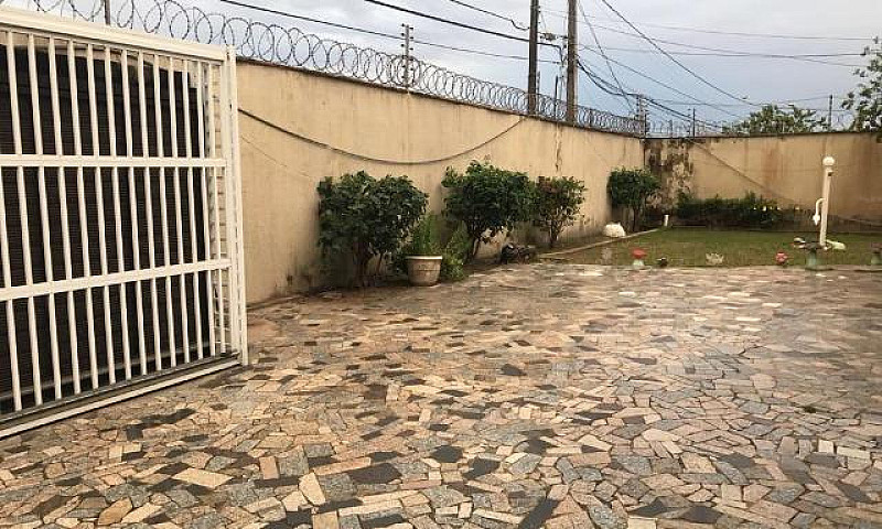 Vendo Linda Casa Chá...