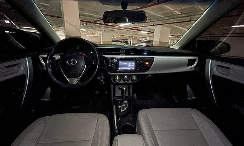 Toyota Corolla Aut 1...