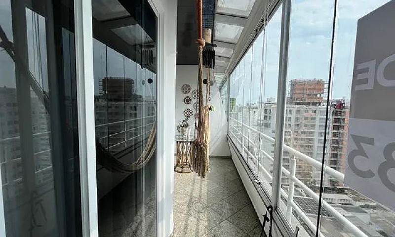 Amplo Apartamento Co...