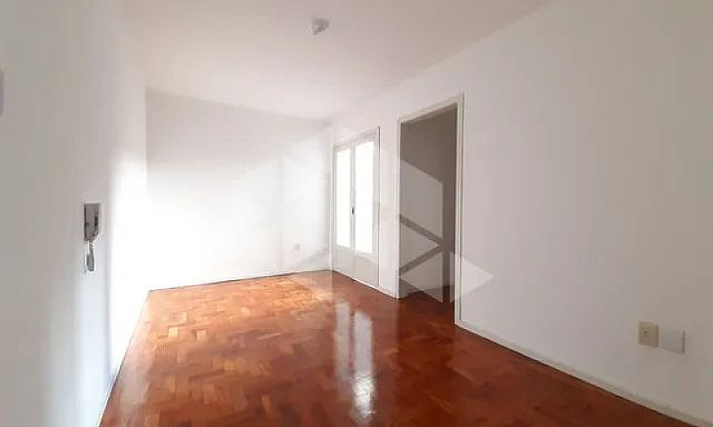 Apartamento Em Centr...