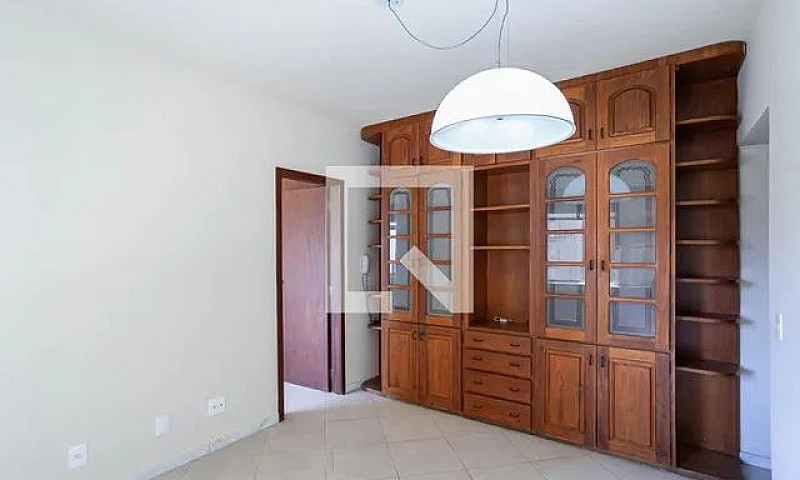 Apartamento Para Alu...