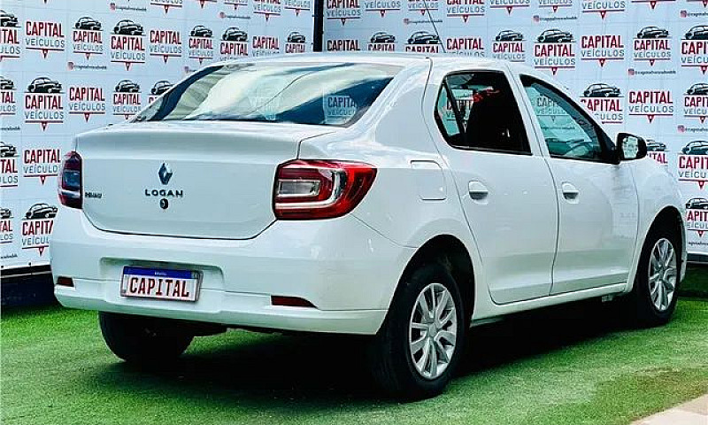 Renault Logan 2020 1...