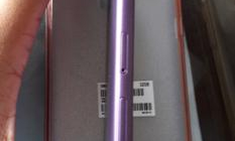 Samsung J6 Violeta 3...