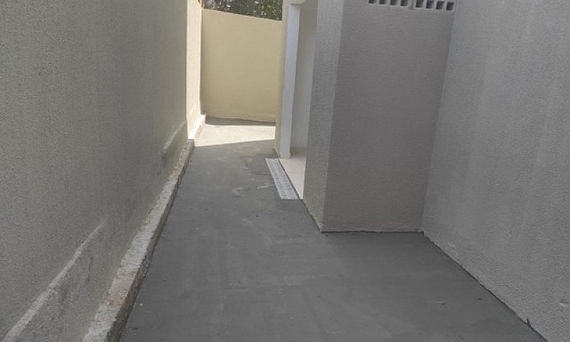 Aluga-Se Apartamento...