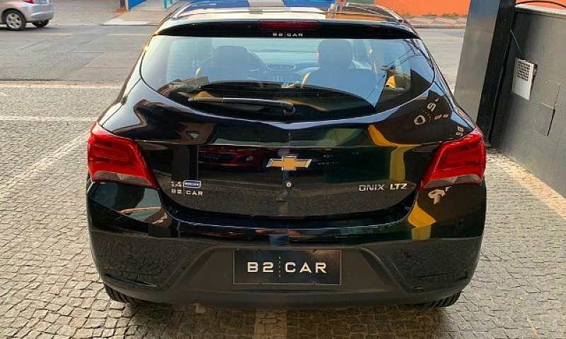 Chevrolet Onix 1.4 L...