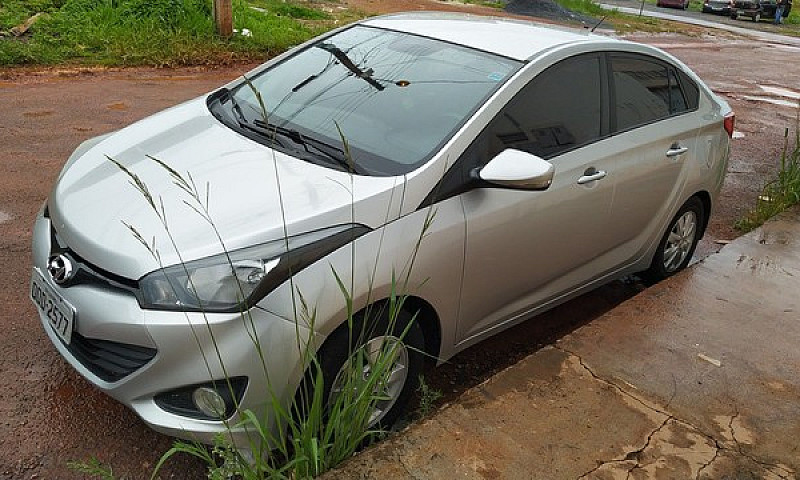 Hyundai Hb20 Sedã 1....