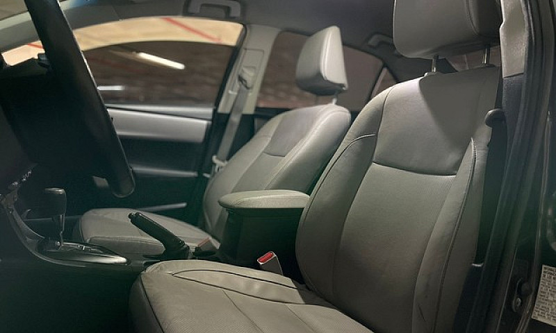 Toyota Corolla Aut 1...