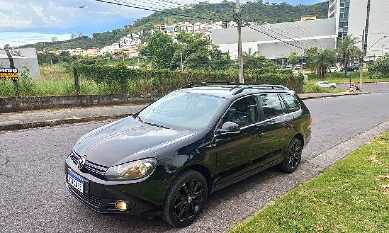 Jetta R-Line 2.5 Var...