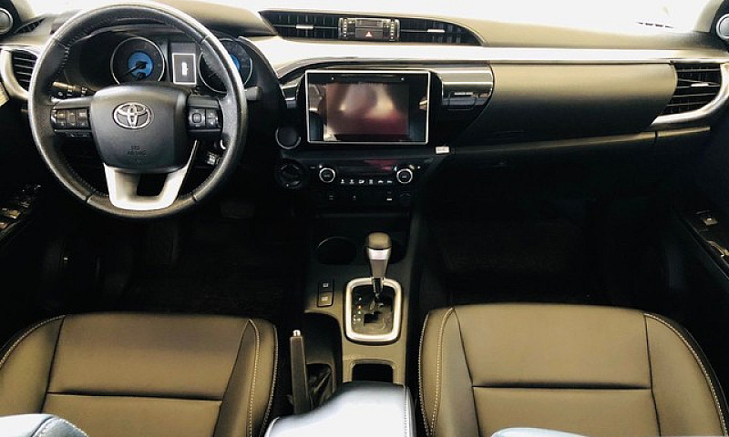 Hilux Srv Cd 2.8 Die...