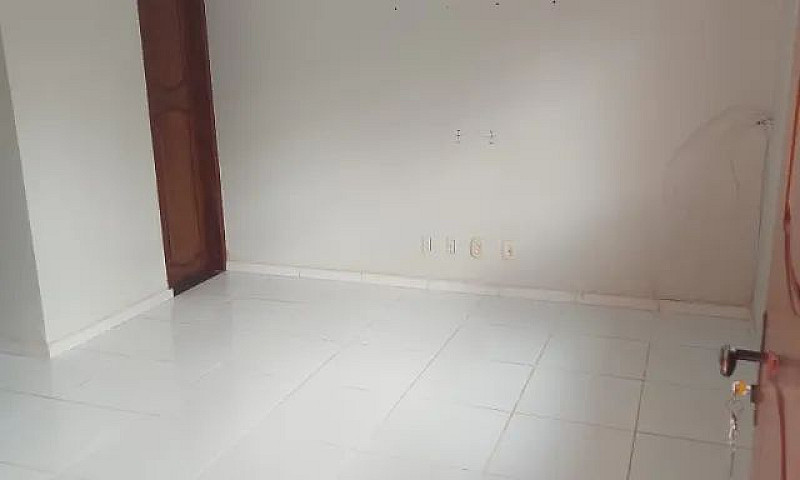 Casa 2 Suítes No Jd....
