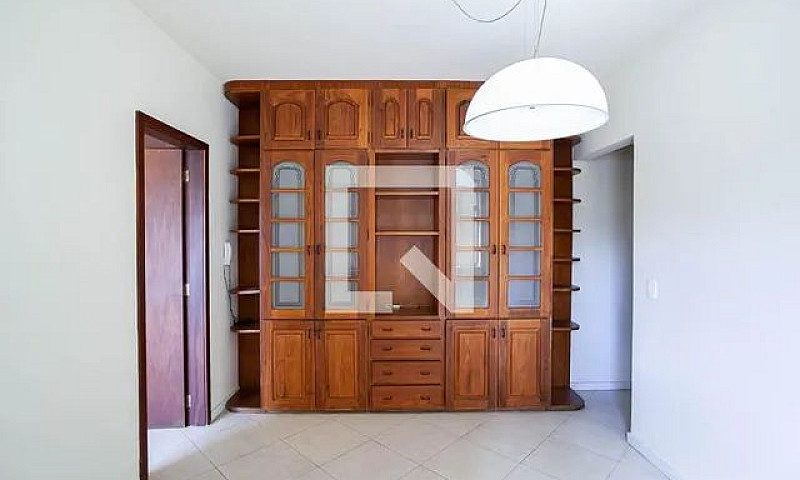 Apartamento Para Alu...