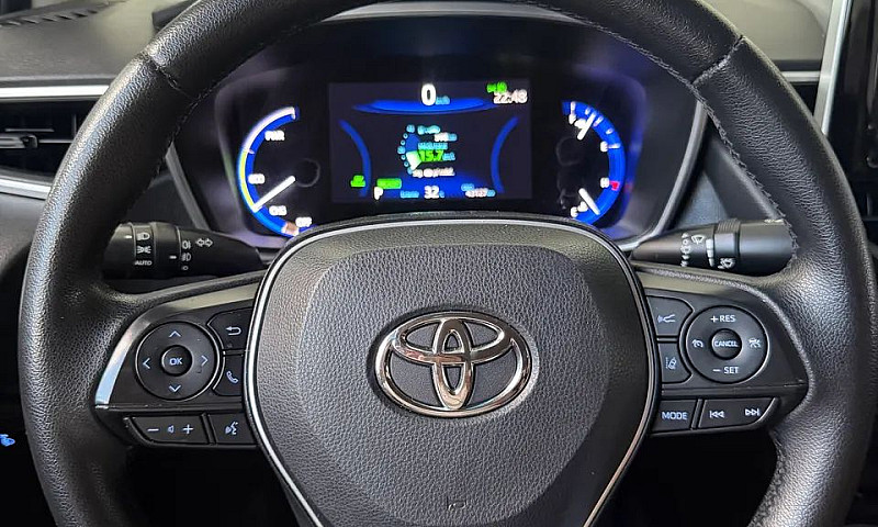 Toyota Corolla Altis...
