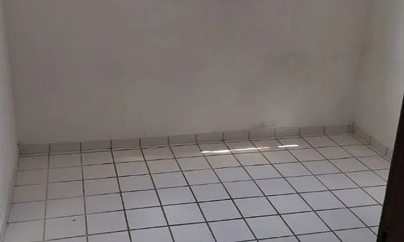 Aluga-Se Apartamento...
