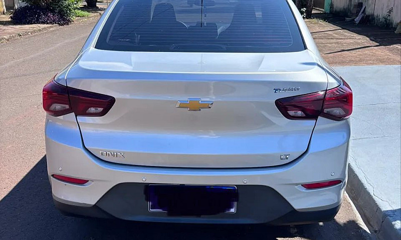 Chevrolet Onix Plus ...