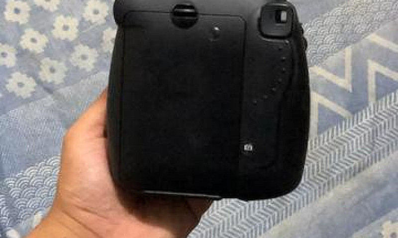 Câmera Instax Mini 8...
