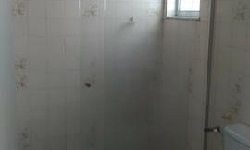 Aptos 2/4 Em Brotas ...