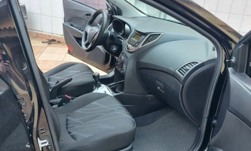 Hyundai Hb20 1.0 Com...