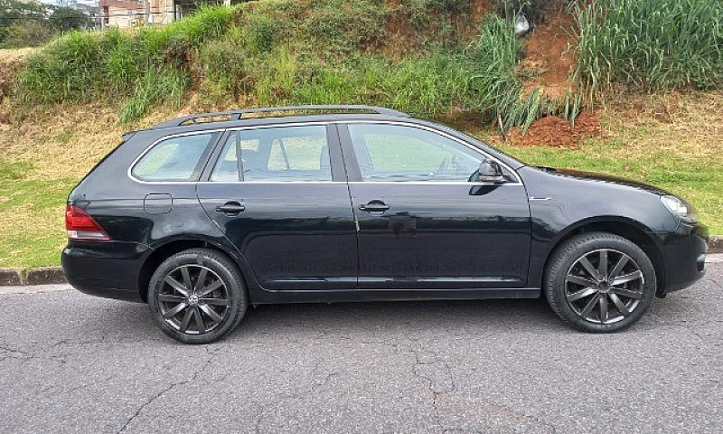 Jetta R-Line 2.5 Var...