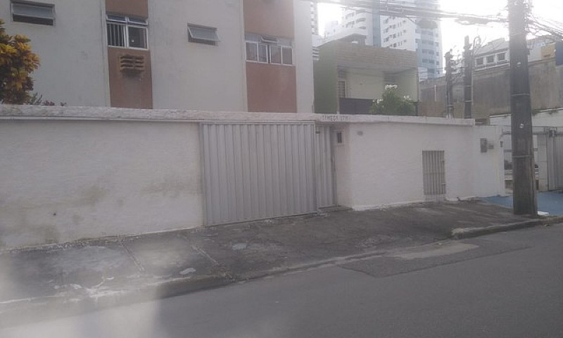 Alugo Ótimo Apto 3 Q...