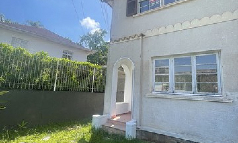 Casa Tipo Sobrado No...
