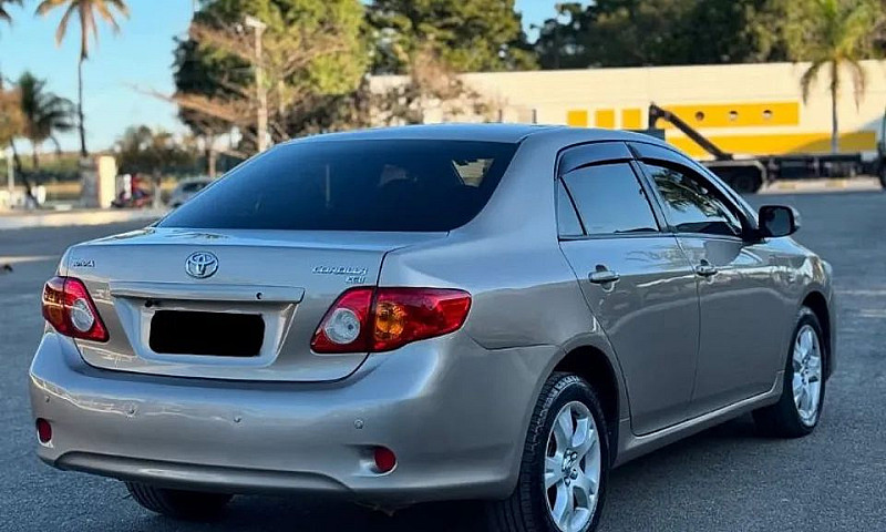 Toyota Corolla Xei 1...