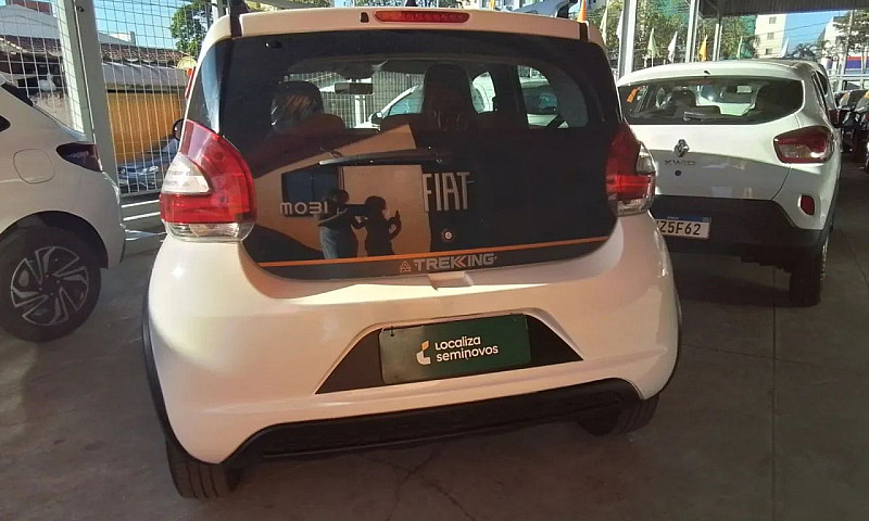 Fiat Mobi Trekking 1...