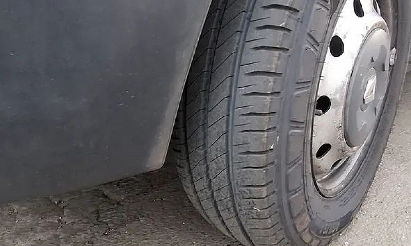 Renault Master 2.5 D...