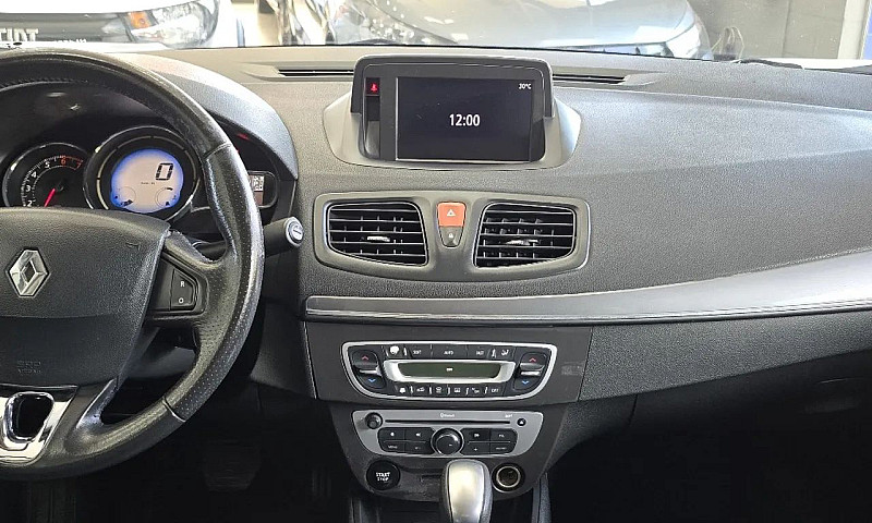 Renault Fluence Sed....