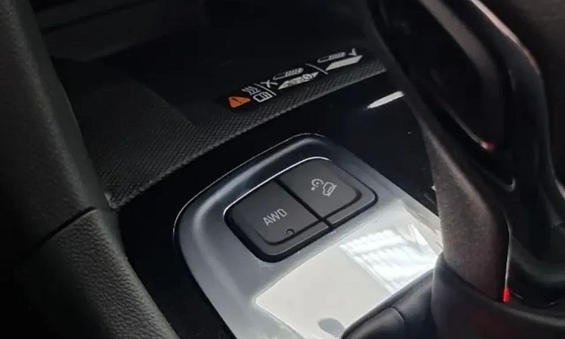 Chevrolet Equinox Pr...