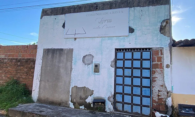 Vende Se Casa...