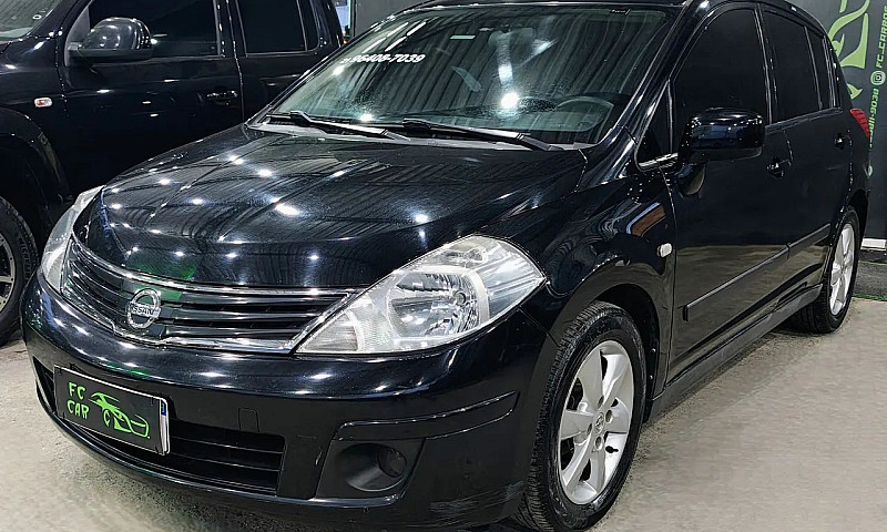 Nissan Tiida Sl 1.8/...