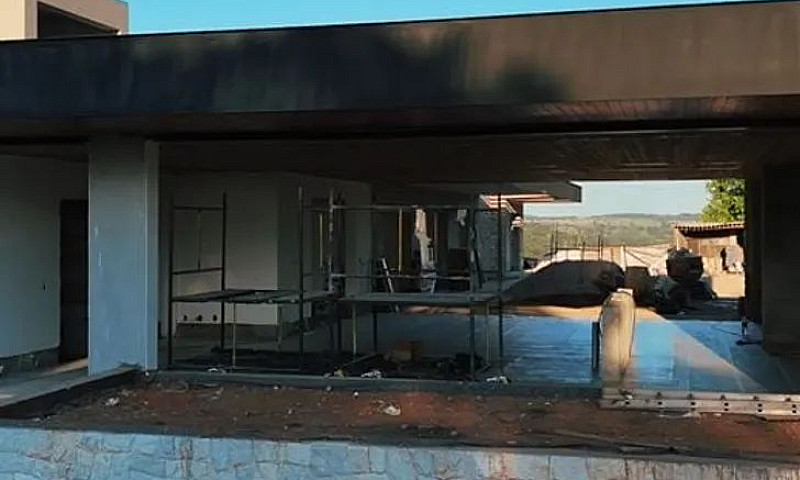 Casa No Condomínio A...