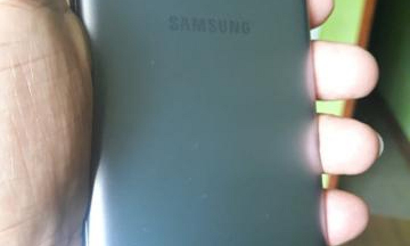 Samsung J4 Prata 32G...