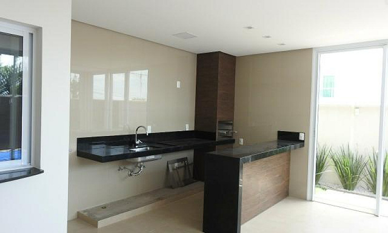 Casa 3 Suites - Jard...