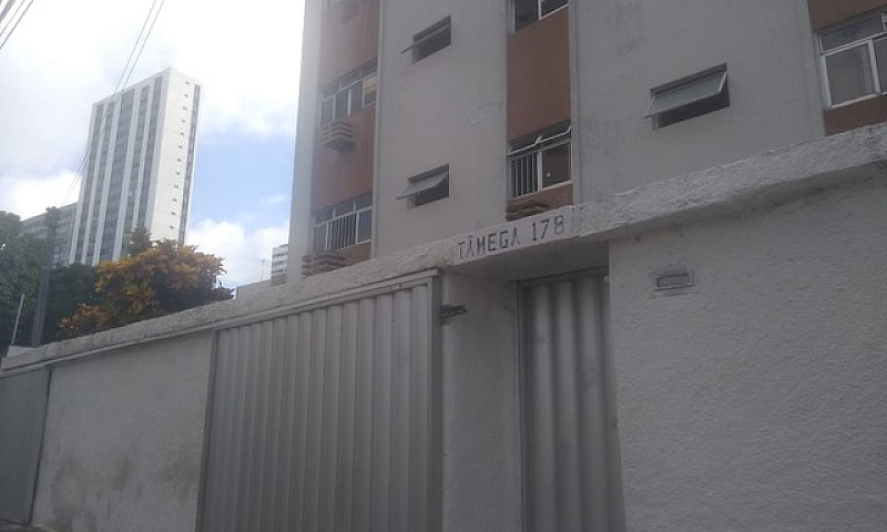 Alugo Ótimo Apto 3 Q...