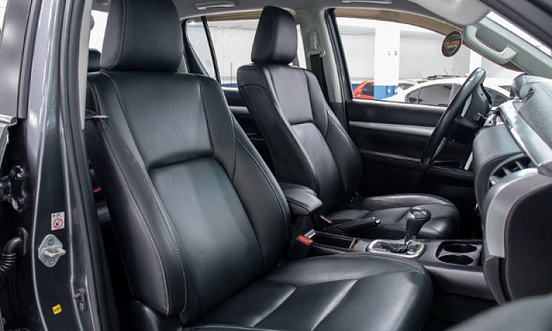 Toyota Hilux Cd Srx ...