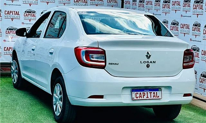 Renault Logan 2020 1...