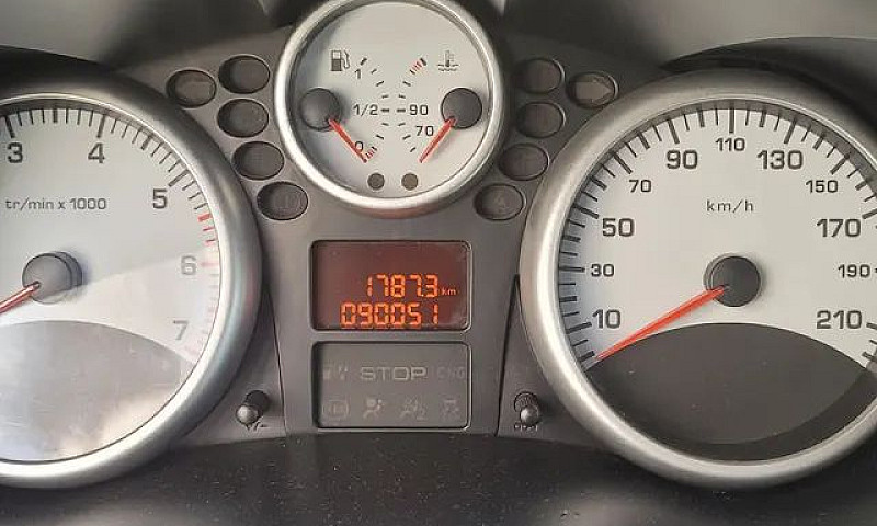 Peugeot 207 ...